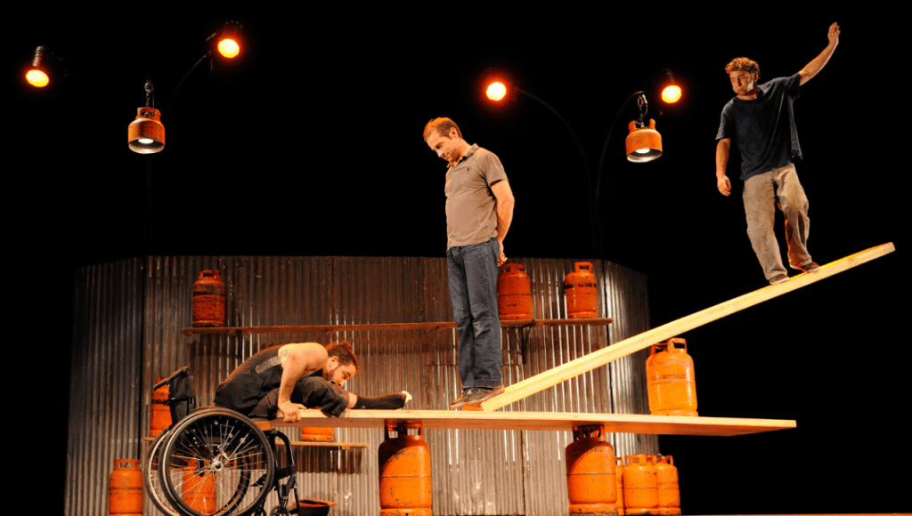 Equilibrisme solidaire au théâtre de la&nbsp;foudre
