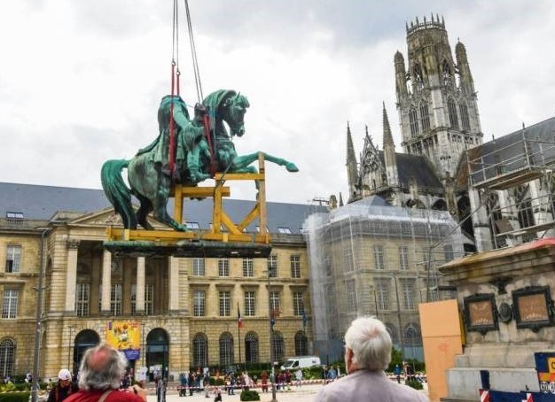 Quel avenir pour la statue de Napoléon&nbsp;?
